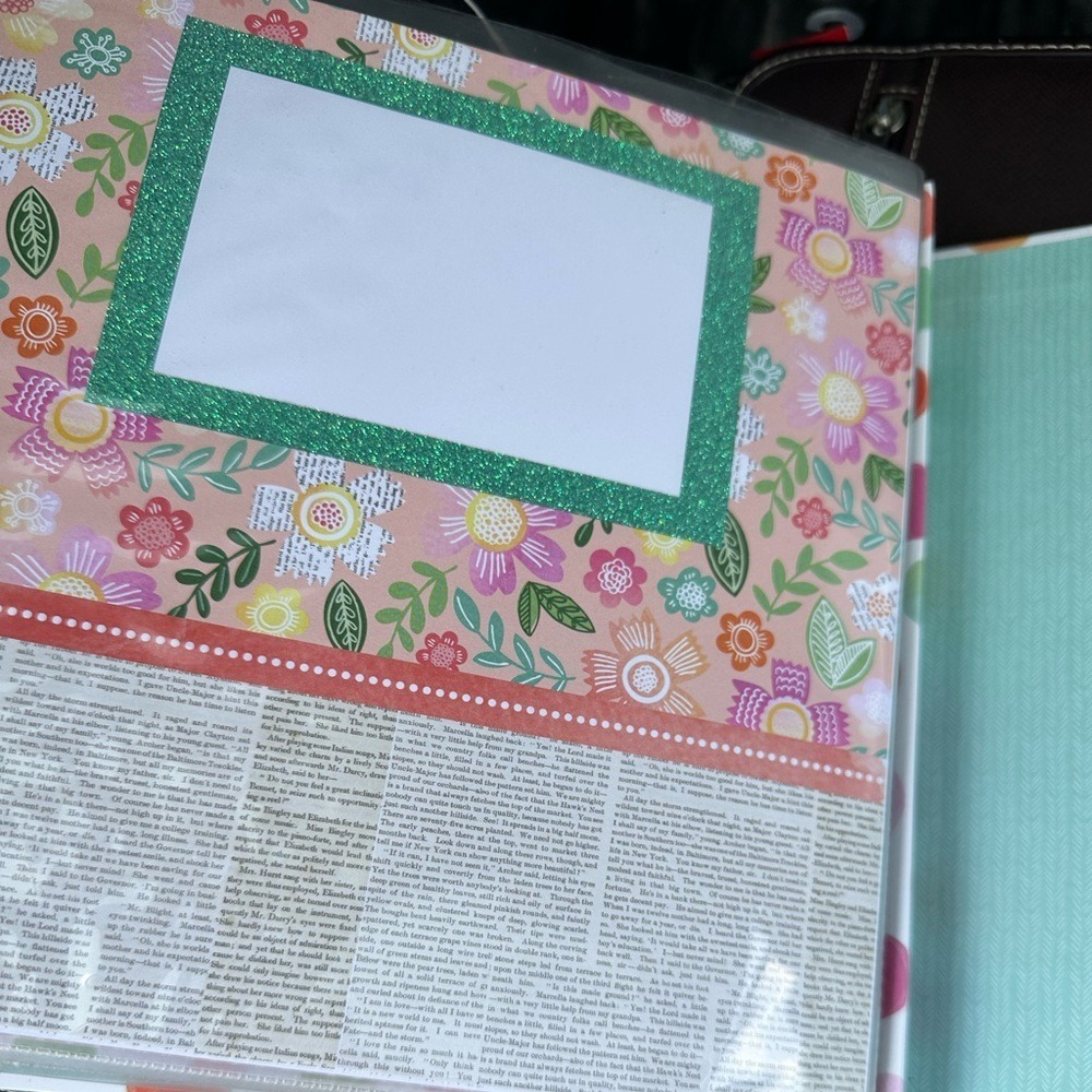 Colorful Polka Dot Gift pre-made scrapbook #Love your life - Picture 5 of 5